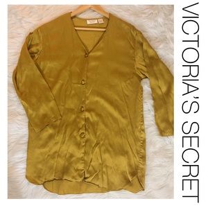 VICTORIAS SECRET Vintage Gold Sleep Shirt